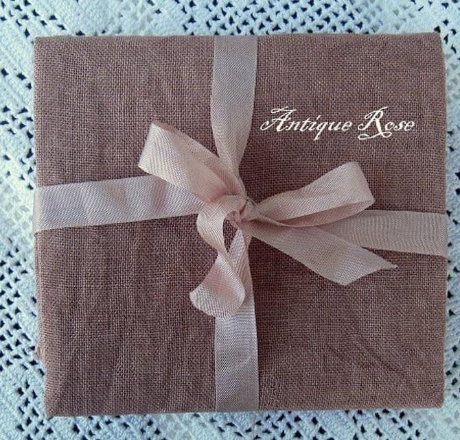 Linen 32ct Antique Rose 50x50 cm