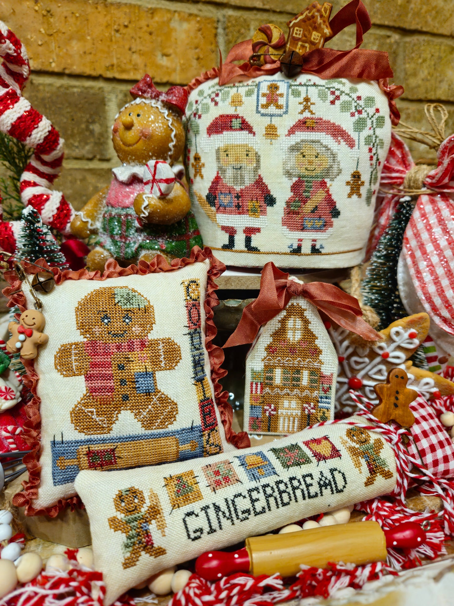 Gingerbread Thieves