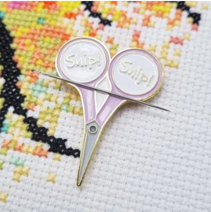 Snip Snip Needle Minder